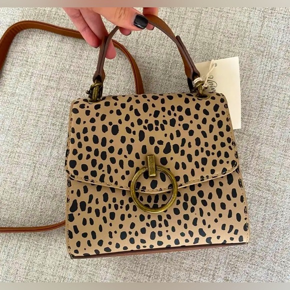 Universal Thread Bags Magnetic Flap Closure Leopard Print Mini Shoulder Handbag - Picture 1 of 13